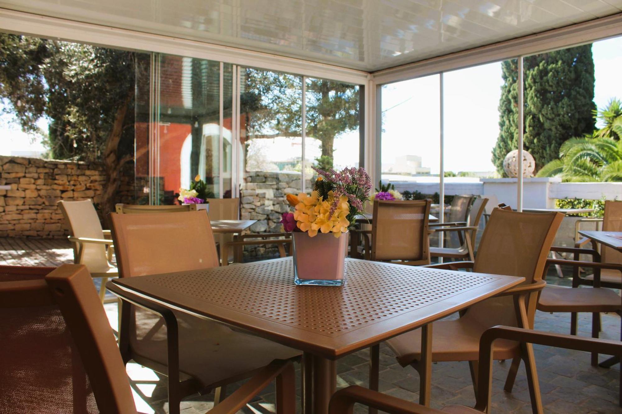 The Red Farm Relais & Spa Iklin 외부 사진