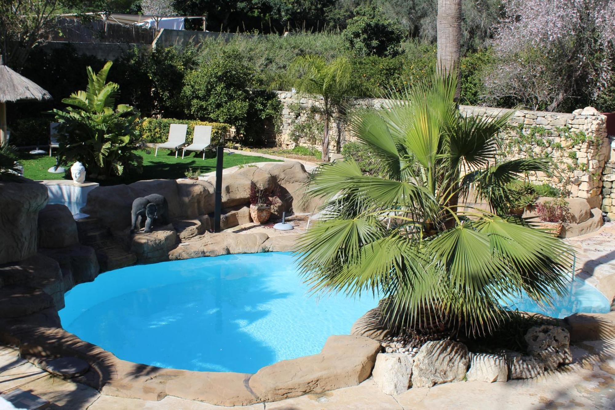 The Red Farm Relais & Spa Iklin 외부 사진