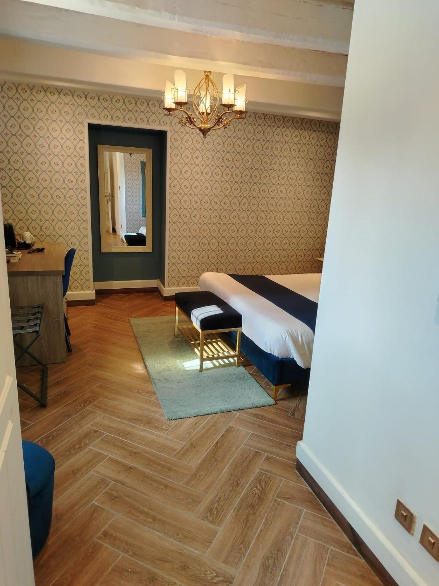 The Red Farm Relais & Spa Iklin 외부 사진